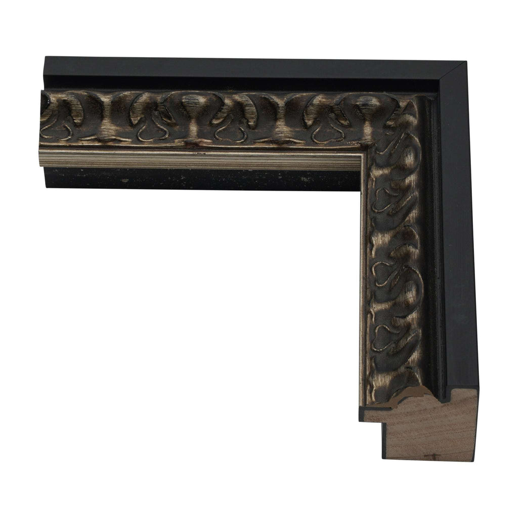 1016 - Plum w/Ornate Silver