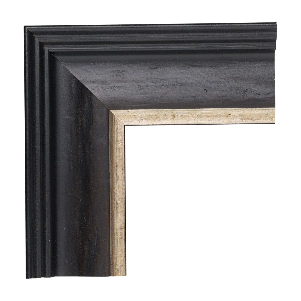 1100 - Black w/Silver Lip