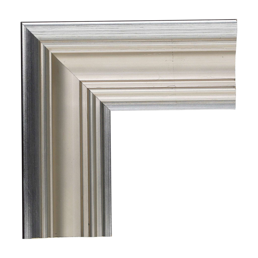 1154 - 2 1/2" Silver Scoop w/ Brown Sides